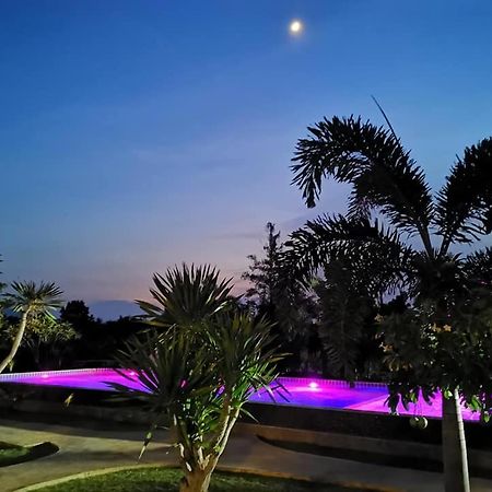 Kp Mountain Beach Pran Buri Exterior photo
