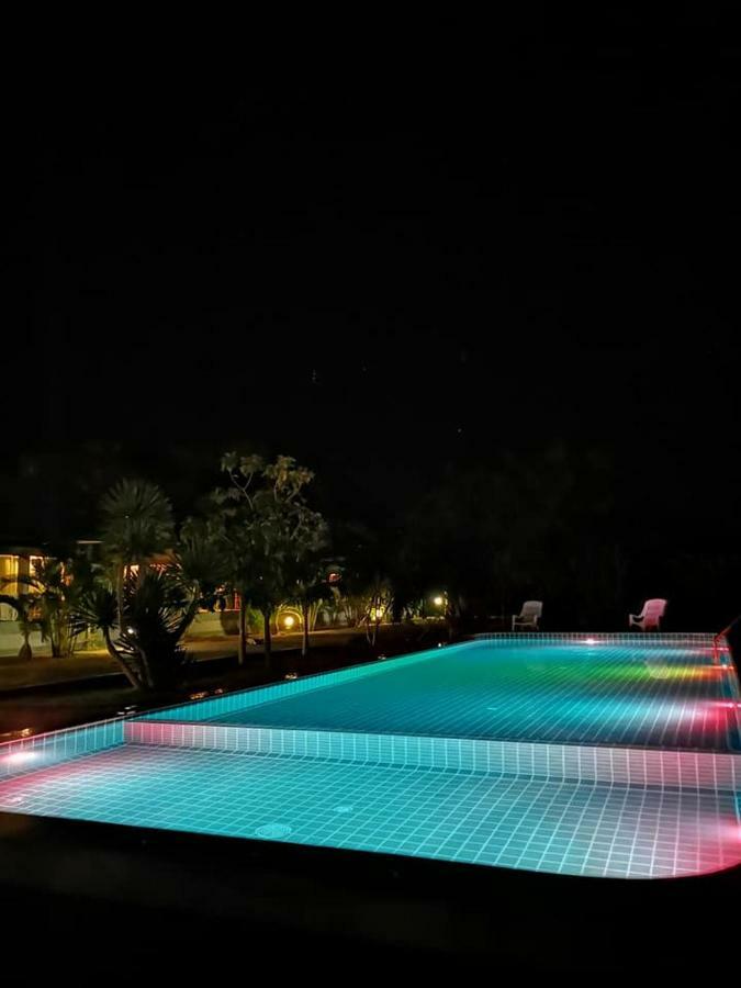 Kp Mountain Beach Pran Buri Exterior photo