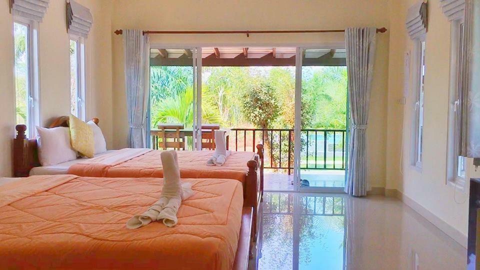 Kp Mountain Beach Pran Buri Exterior photo